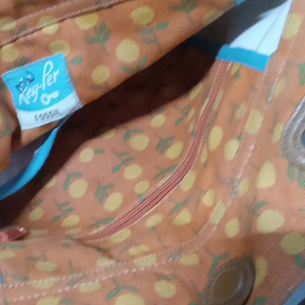 Handbag - Picture 4 of 6